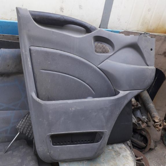 IVECO DAILY ÇIKMA PARÇA KAPI DÖŞMESİ.JPEG